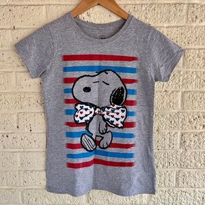Girl's Peanuts/Snoopy T-Shirt